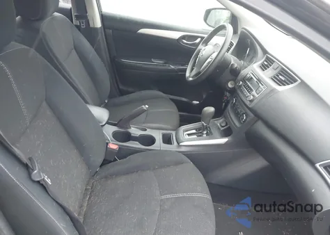 2017 Nissan Sentra S z USA, uszkodzony, nr VIN 3N1AB7AP1HY326588